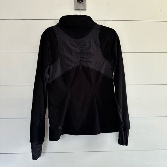 Lululemon Women’s 8 Black Sherpa Faux Fur Zip Up Jacket - Picture 2 of 5